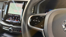 Volvo Xc60 2.0 B4P Plus Dark 5dr Geartronic Petrol Estate